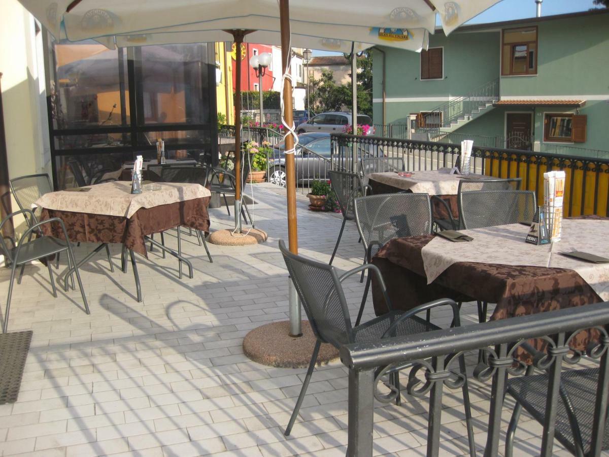 Locanda "Alla Rosa" Lusiana Bagian luar foto